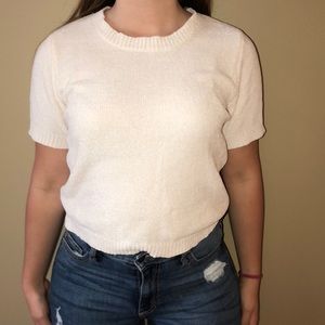 VERY SOFT, White Kendall and Kylie T-Shirt.